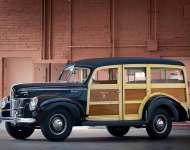 Ford Deluxe Station Wagon 1940