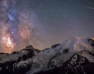 RainierMilkyWay ROW