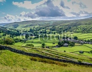 Англия. Долина Swaledale в национальном парке Йоркшир-Дейлс