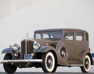 Packard Eight 5-passenger Sedan 1933