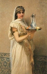 Женщина с подносом чая