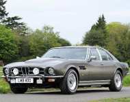 Aston Martin Lagonda V8 Saloon 1974–76