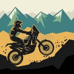 Мотоциклист на фоне гор