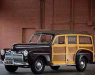 Ford Super Deluxe Station Wagon 1942