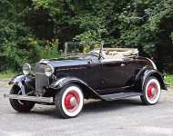 Ford Model B Deluxe Roadster 1932