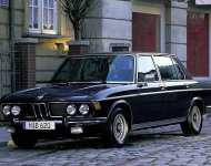 BMW 3.3Li (E3) 1975–77