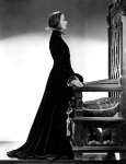 Garbo, Greta (Queen Christina) 2